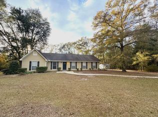 4741 Cliff Rd, Graceville, FL 32440