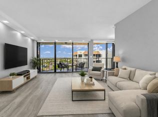 859 Jeffery Street #810, Boca Raton, FL 33487