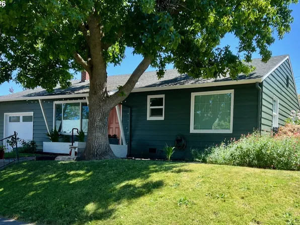 1724 E 13th St, The Dalles, OR 97058