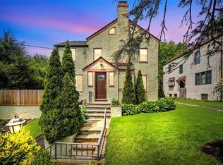 5 Rutgers Pl, Hartsdale, NY 10530