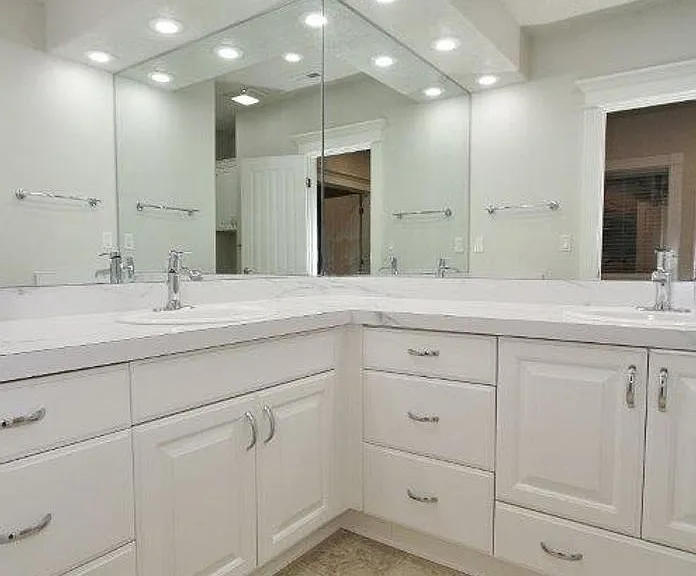 2291 N Greenview Ct — Photo 25