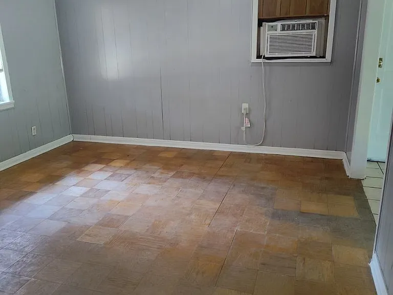 7056 Winburn Dr — Photo 10