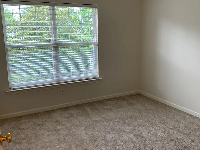 310 Tibet Ave #2 — Photo 13