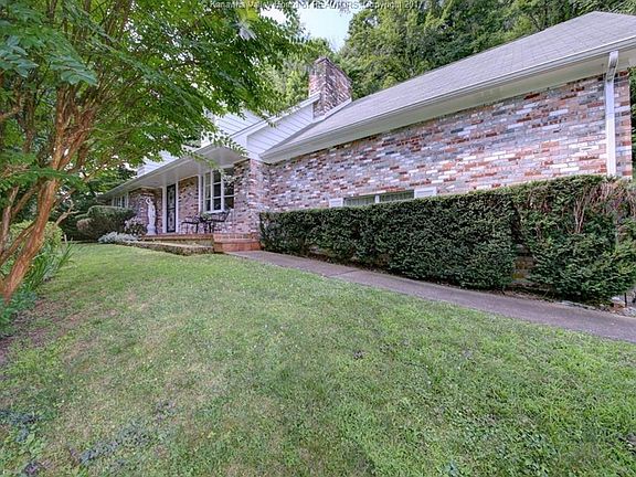 2nd image of 4305 Chesterfield Ave