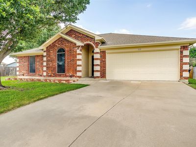 515 Road Runner Dr, Arlington, TX, 76002