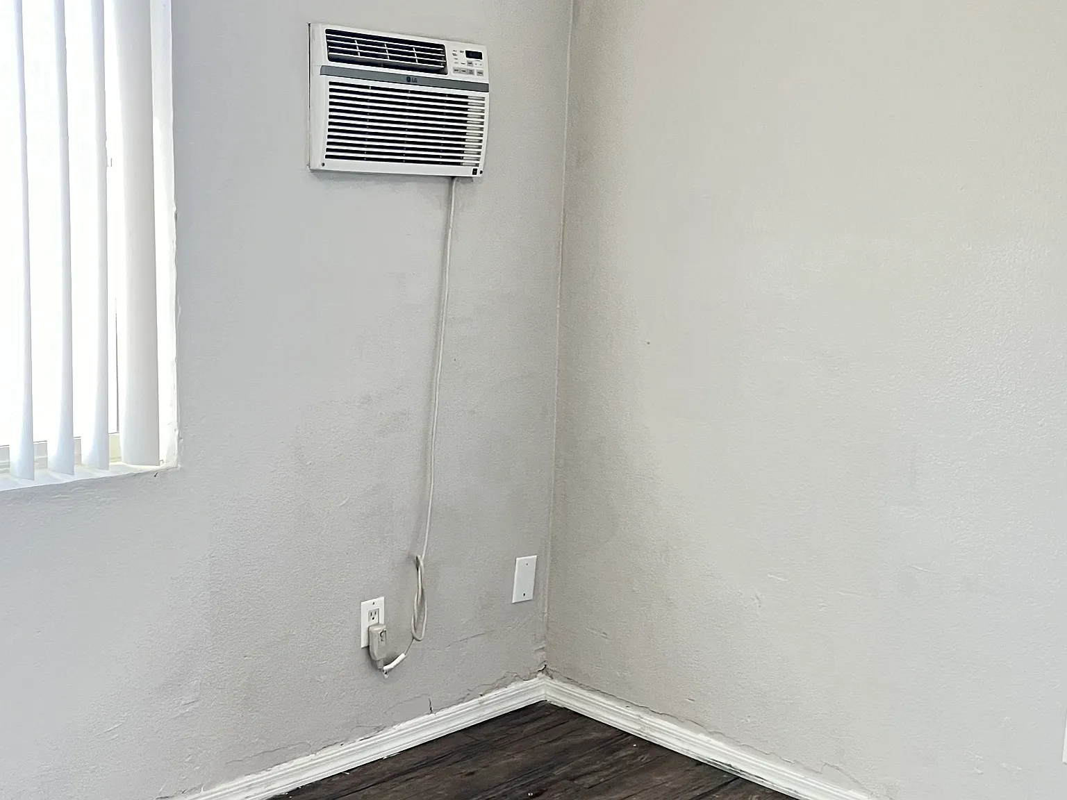 1 bed, 650 sqft, $950 — Photo 3