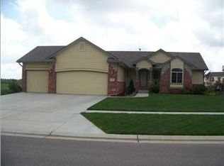 2737 E Mason Ridge Dr, Derby, KS 67037