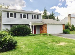306 Laurelwood Dr, Douglassville, PA 19518