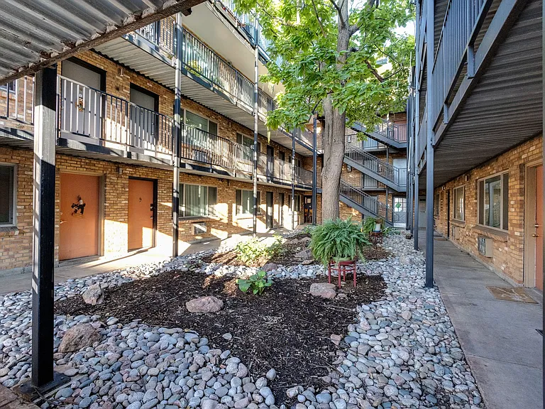 Dexter Street Apartments — Photo 2