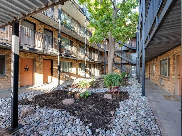 Dexter Street Apartments