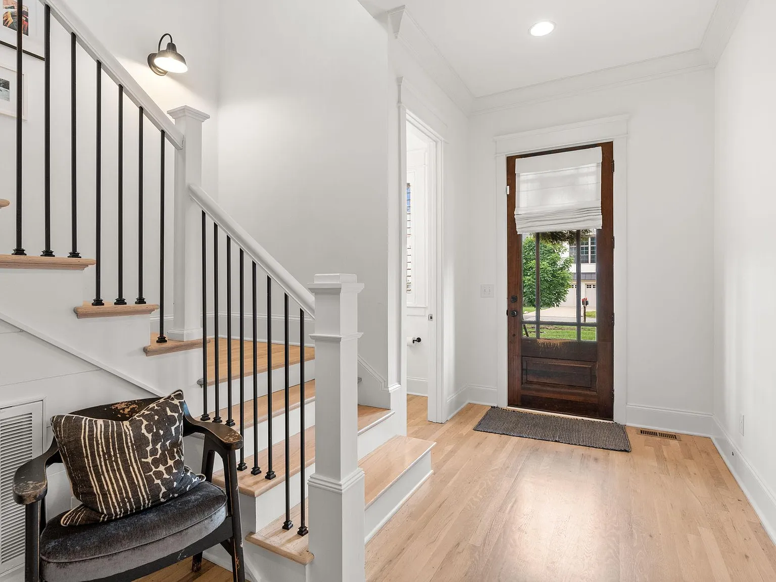 4 bed, 3.5 bath, 2773 sqft, $7,000 — Photo 4