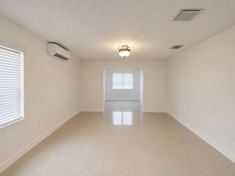 5040 SW 117th Way — Photo 19