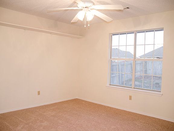 3rd image of 1811 S 21st St