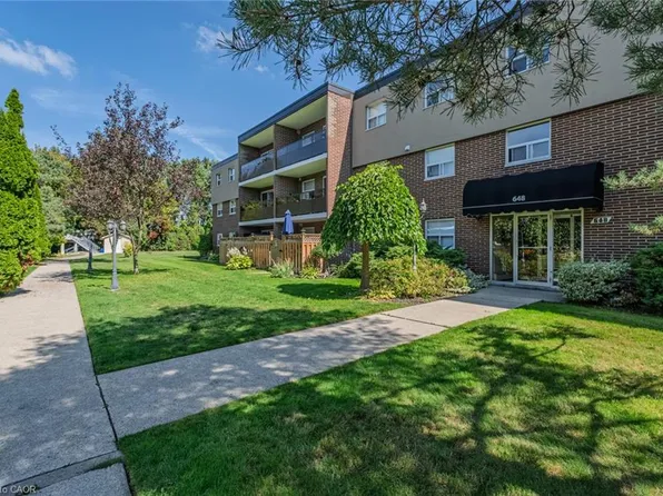 648 Grey St #308, Brantford, ON N3S 4Y3