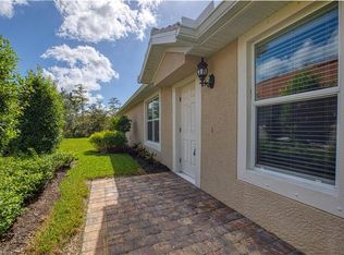 8462 Karina Ct, Naples, FL 34114