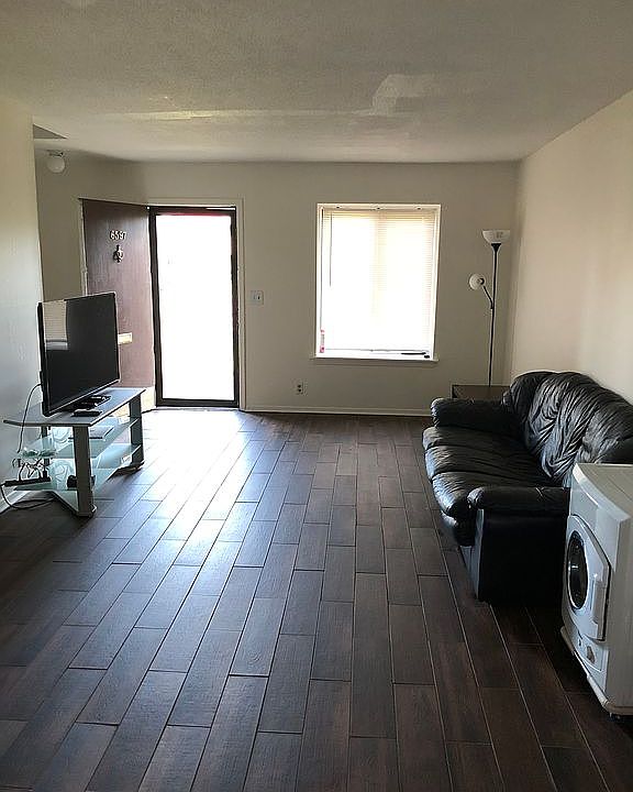 1st image of 6597 Poplar Ave