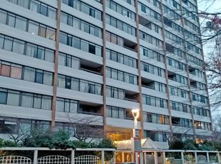 6611 Minoru Blvd #1309, Richmond, BC V6Y1Y9