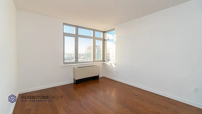 Sold by Silverstone Group USA Corp. | media 35