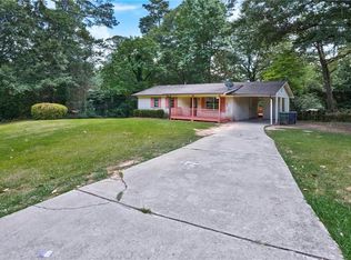 928 N Hampton Dr, Norcross, GA 30071