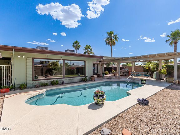 5th image of 12314 W BANYAN Drive