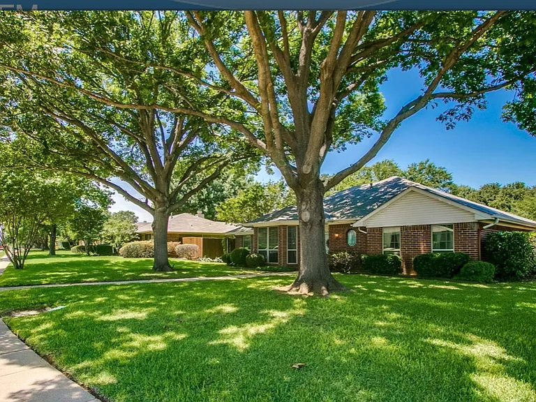 1405 Bogard Ln — Photo 15