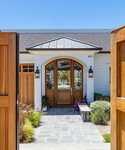 6671 Dume Dr — Photo 4