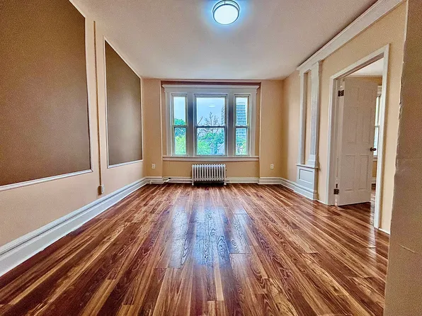 62 Cambridge St #3A, East Orange, NJ 07018