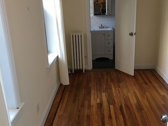 4th image of 56 Bennett Ave APT 5EE