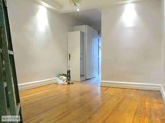 Rented by Native Real Estate LLC | media 21