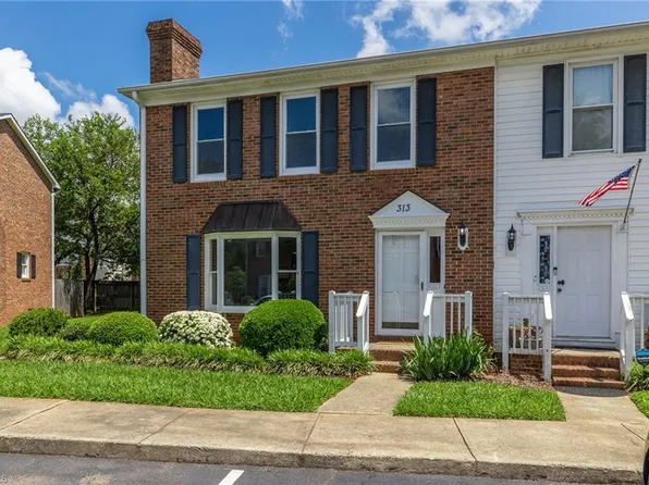 313 College Rd Unit A, Greensboro, NC 27410