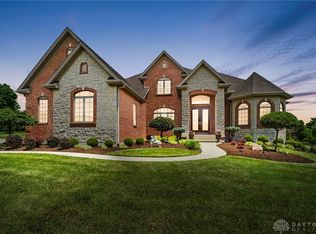 7984 Locust Grove Ct, Springboro, OH 45066