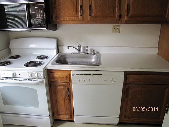 3rd image of 1400 S Barton St APT 417