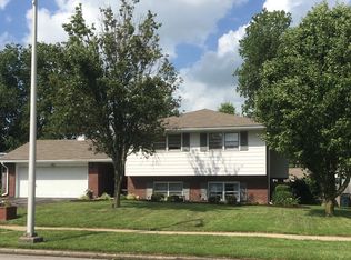 561 Bellcastle Rd, Lexington, KY 40505