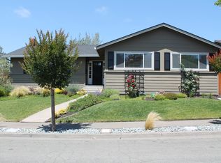 5529 Mulberry Dr, Santa Rosa, CA 95409