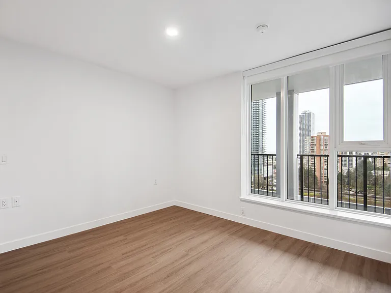 5980 Kathleen Ave — Photo 36