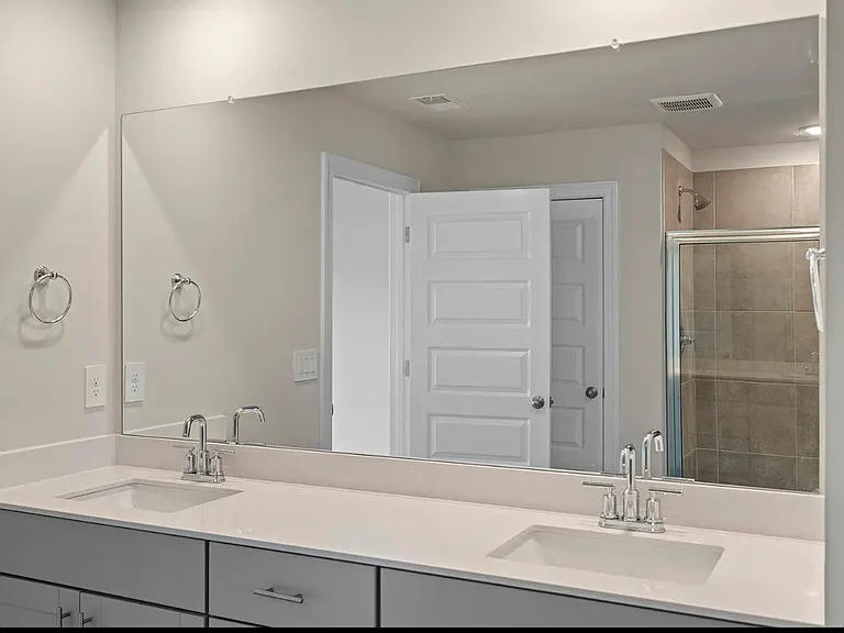 652 Orsman Trl — Photo 26