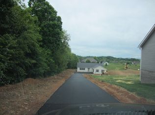 5045 Old Jonesboro Rd, Bristol, TN 37620