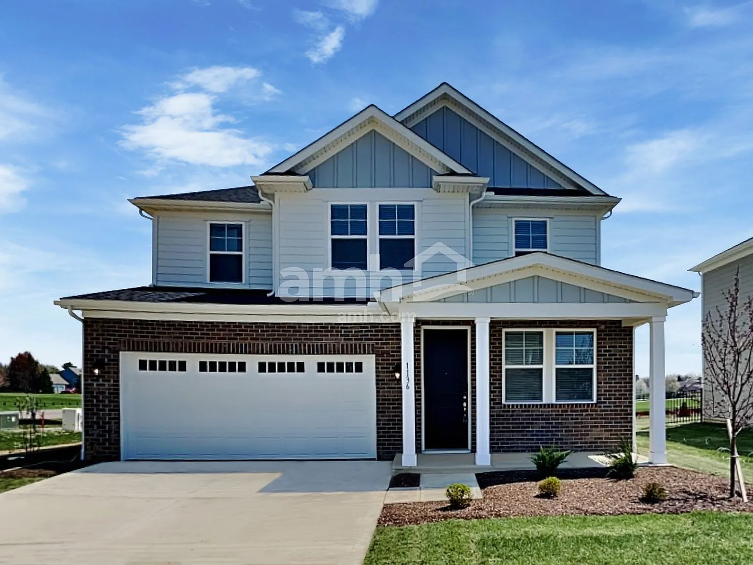 4 bed, 2.5 bath, 2293 sqft, $2,795 — Photo 1