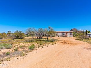 7840 N Sandario Rd, Tucson, AZ 85743