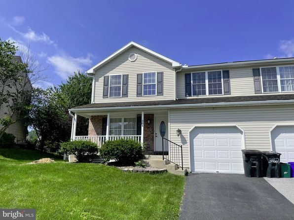 384 Oneida Dr