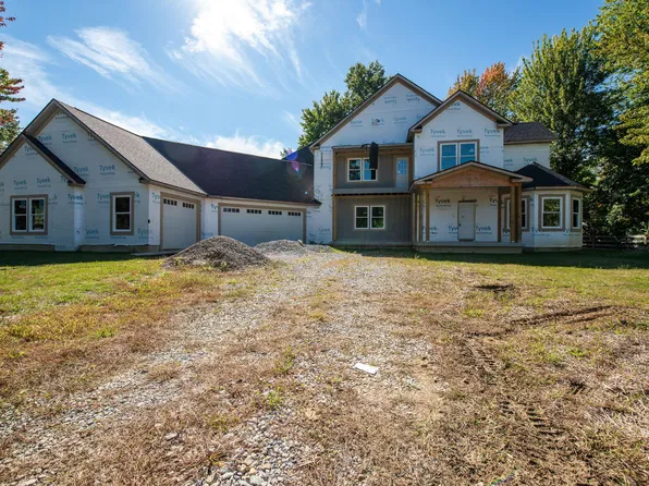 176 Summit Glen Rd SW, Pataskala, OH 43062
