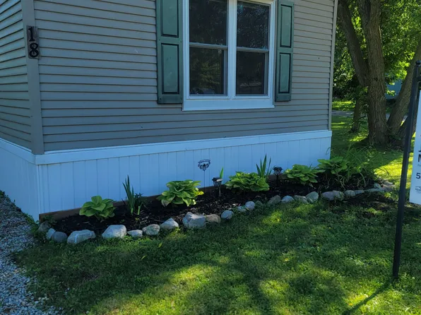75049 Hensall Rd #18, Huron East, ON N0K 1W0