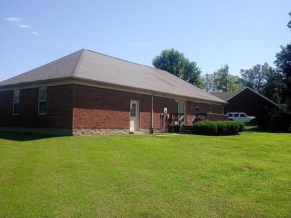 2nd image of 101 Pacific Ct
