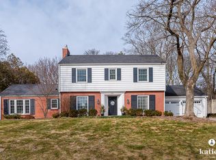 2437 Elmwood Dr SE, East Grand Rapids, MI