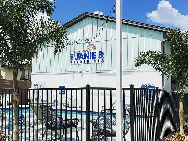 Janie B Apartments — Photo 9