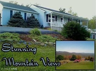 28 Quann Ln, Chester Gap, VA 22623