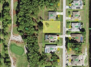 204 Fairway Rd, Rotonda West, FL 33947