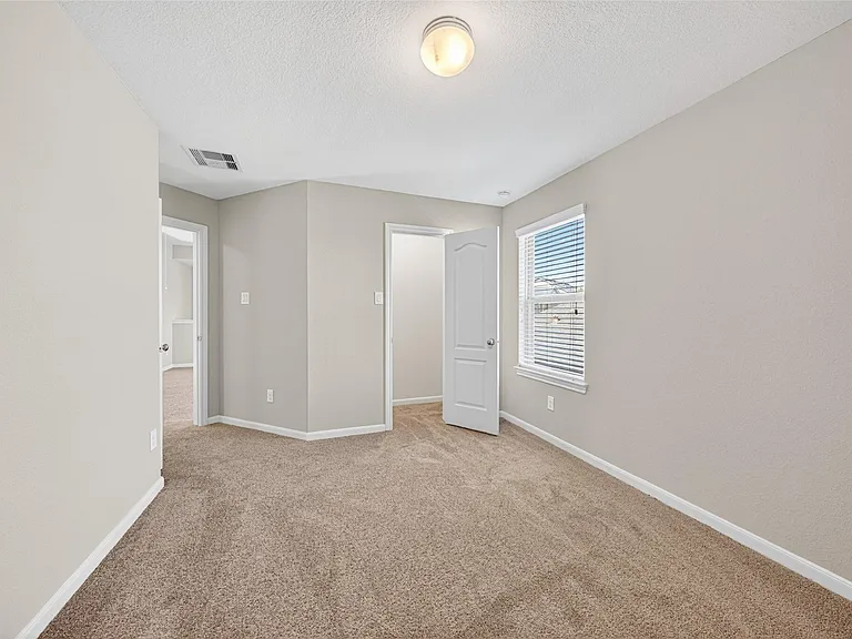 29122 Parker Trace Dr — Photo 34