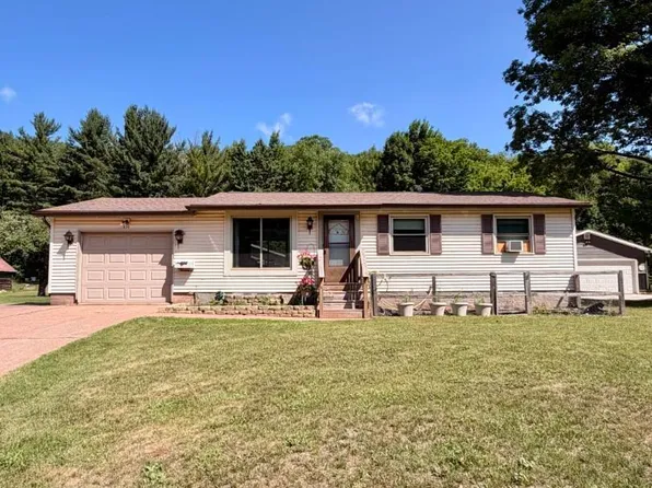 636 County Rd, Negaunee, MI 49866