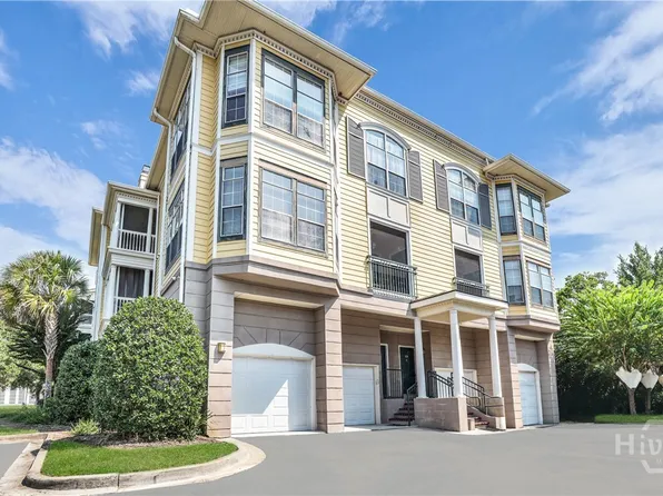 2112 Whitemarsh Way, Savannah, GA 31410